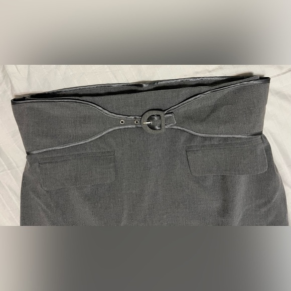 Worthington Pencil Skirt. Gray. Size 10. C1 - Picture 5 of 9